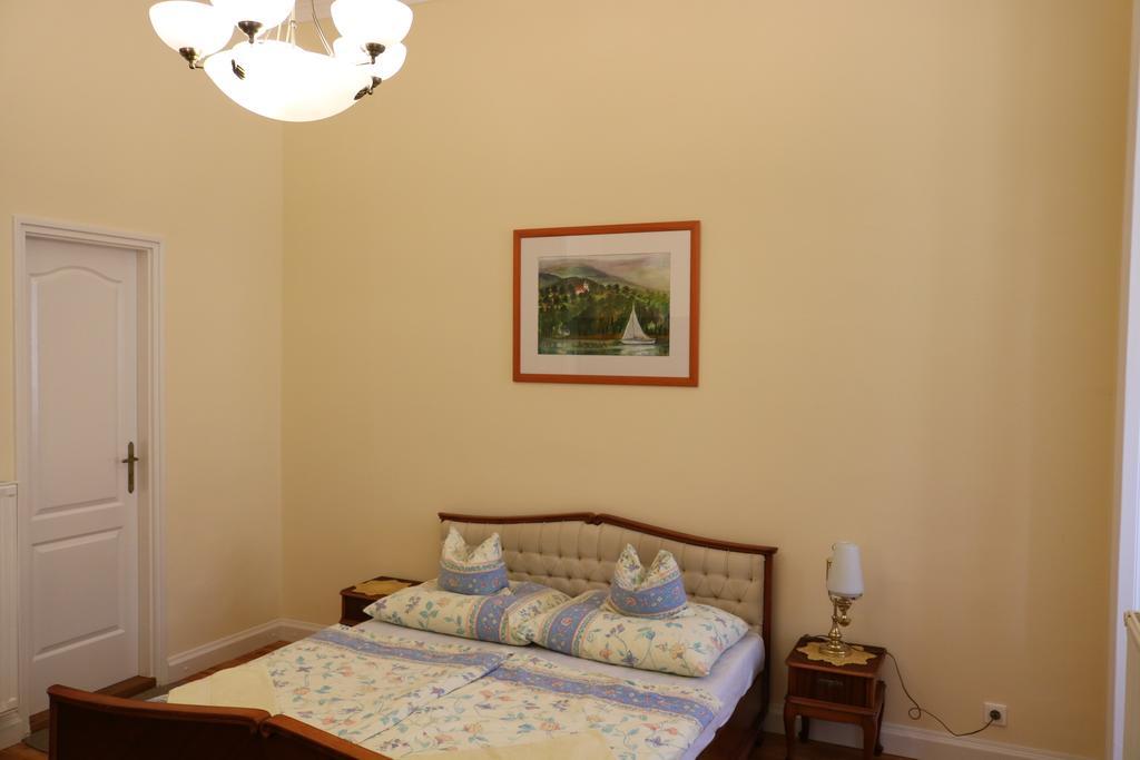 Anna Villa Keszthely Zimmer foto